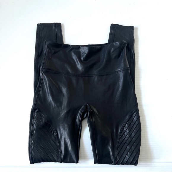 SPANX Faux Leather Moto Leggings Size Small - Picture 4 of 8